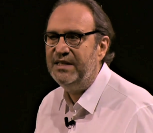 Xavier Niel annonce l'arrivée prochaine de Netflix sur les Freebox Révolution et Mini 4K